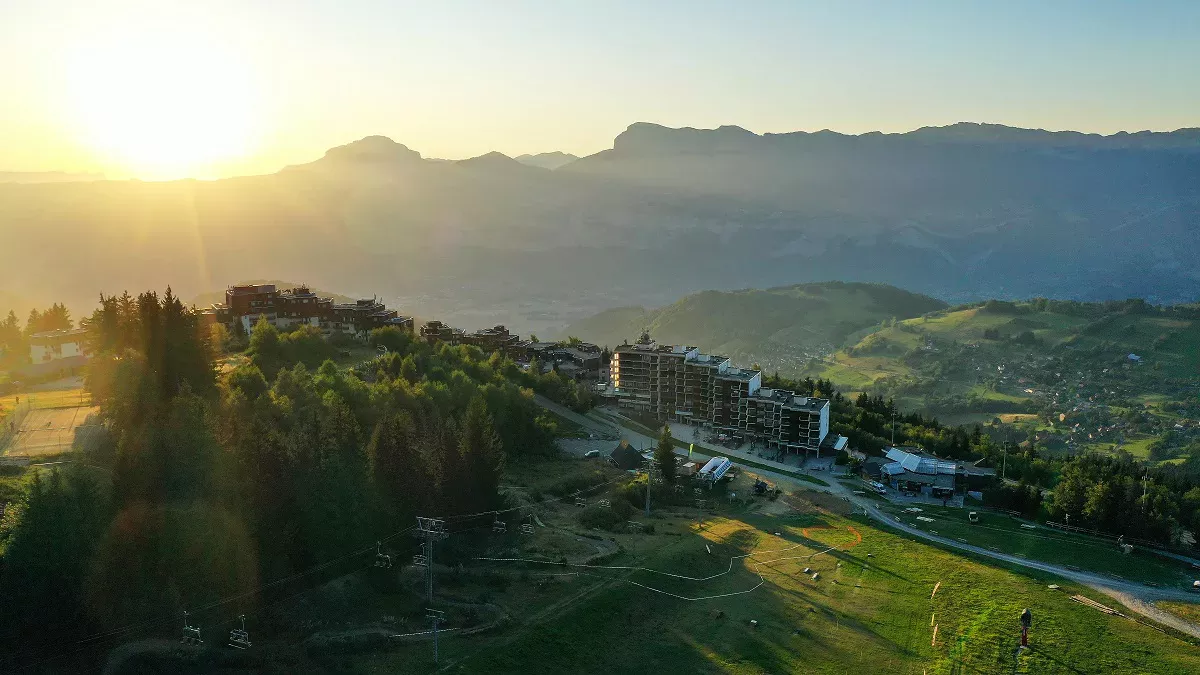 Vue du club de vacances aux 7 Laux