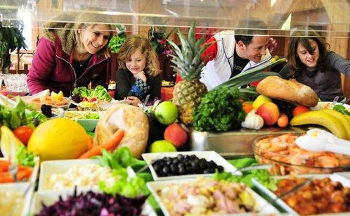 restaurant buffet au village club des 300 stages, faistesvacances, Alpes de Savoie restaurant buffet au village club des 300 stages, faistesvacances, Alpes de Savoie