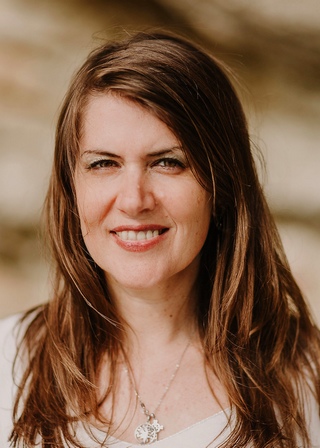 Céline De Lamberterie, Vacances en famille, Développement personnel