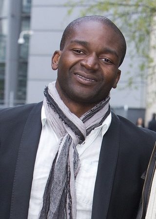 Roland Johnson, Vacances en famille, Développement personnel