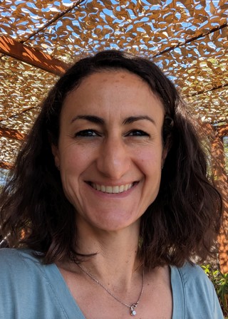 Garance Maksoudian Gousse, Vacances en famille, Danse de salon en couple