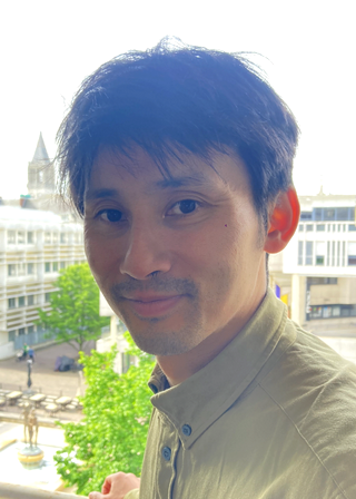 Tony Tran, Vacances en famille, Cours piano