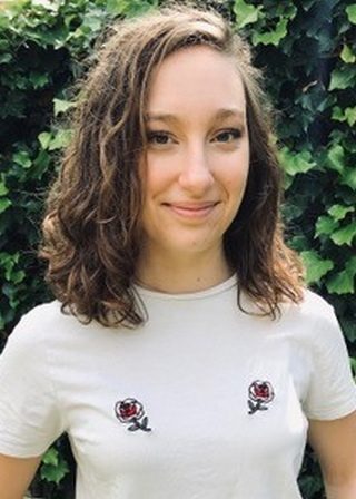 Ambre Balagny, Vacances en famille, Langues