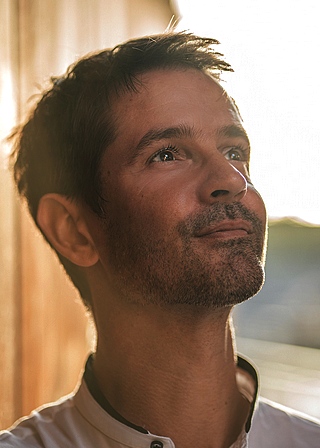 Thomas Sauzede, Vacances en famille, Développement personnel